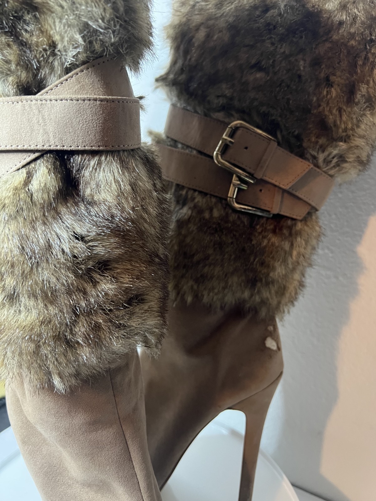 Women’s Faux Fur Booties Taupe/Beige Round Toe Double Buckle Fur Trim 6.5