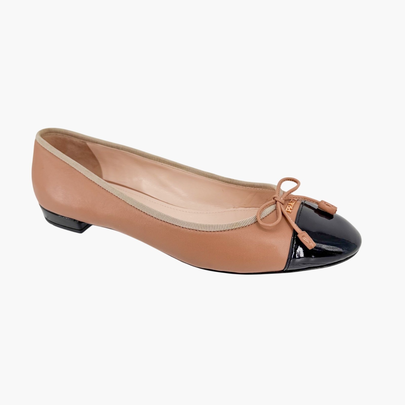 Prada Beige Black Cap Toe Logo Ballet Flats Leather Size 38 US 8 Women Two Tone