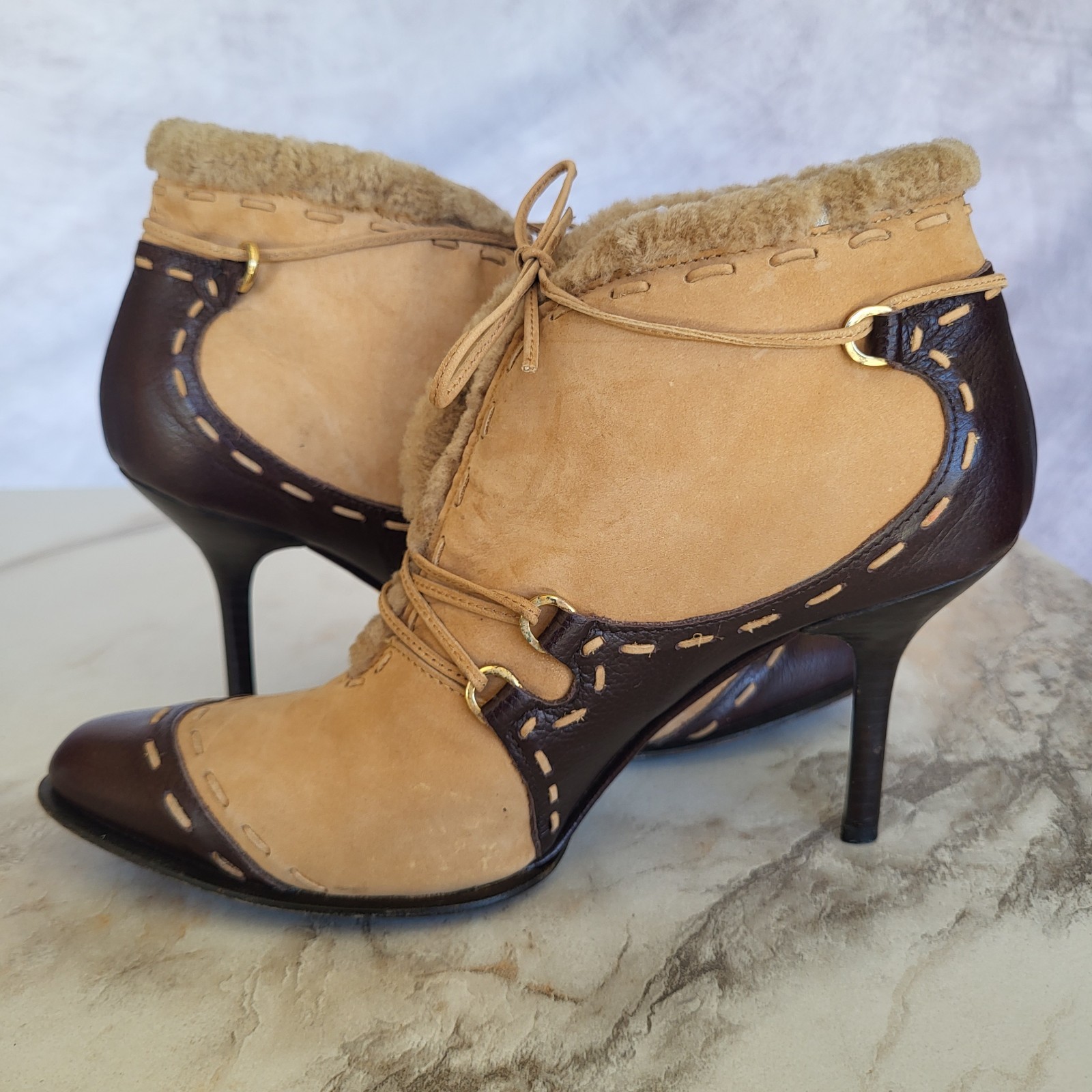 Michelle K Size 37.5/7.5 Shearling Ankle Booties Heels Tan Brown Whipstitch