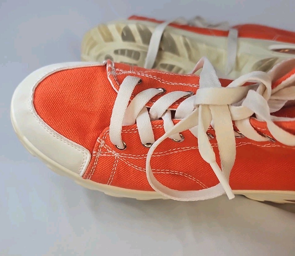 Fashion Classic Orange High Top Canvas Air Cushioned Heel Sneakers Size 40 – 8.5