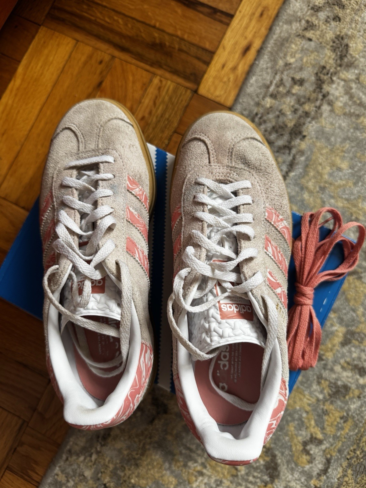 adidas Gazelle Bold Women’s Marble Beige/Pink Suede Platform size 6.5