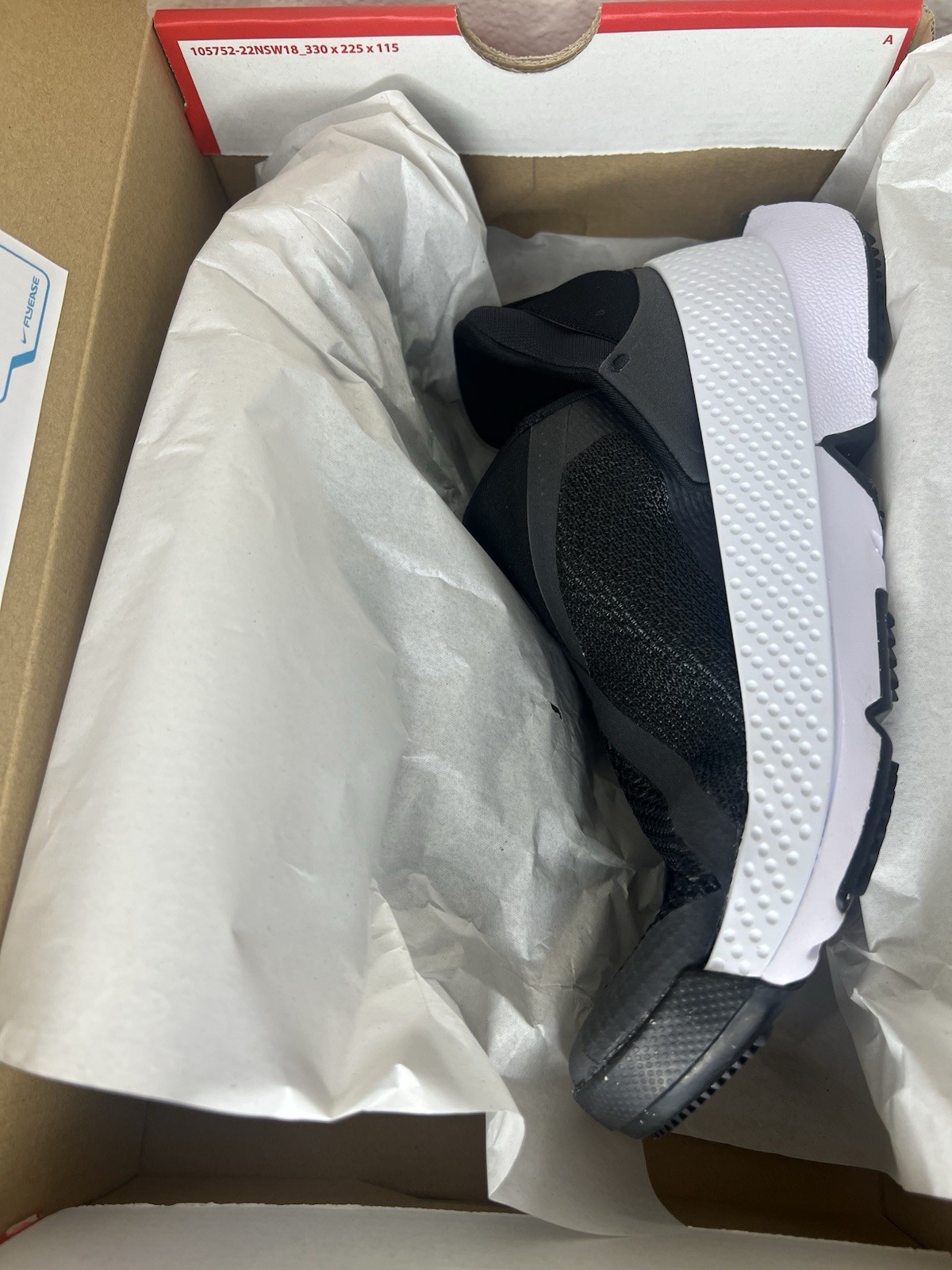 Nike Go Flyease Easy Slip On/Off Shoes Sneakers Black White NEW Womens Size 8.5