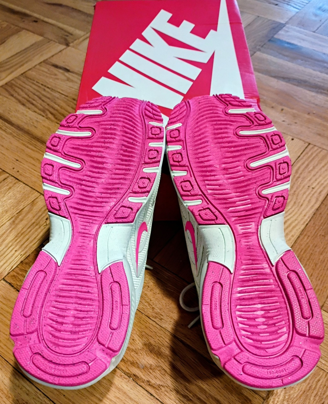 Nike Air Max Fire Women’s Lace-Up Phantom/Light Bone/Hyper Pink 2025 Size 7.5