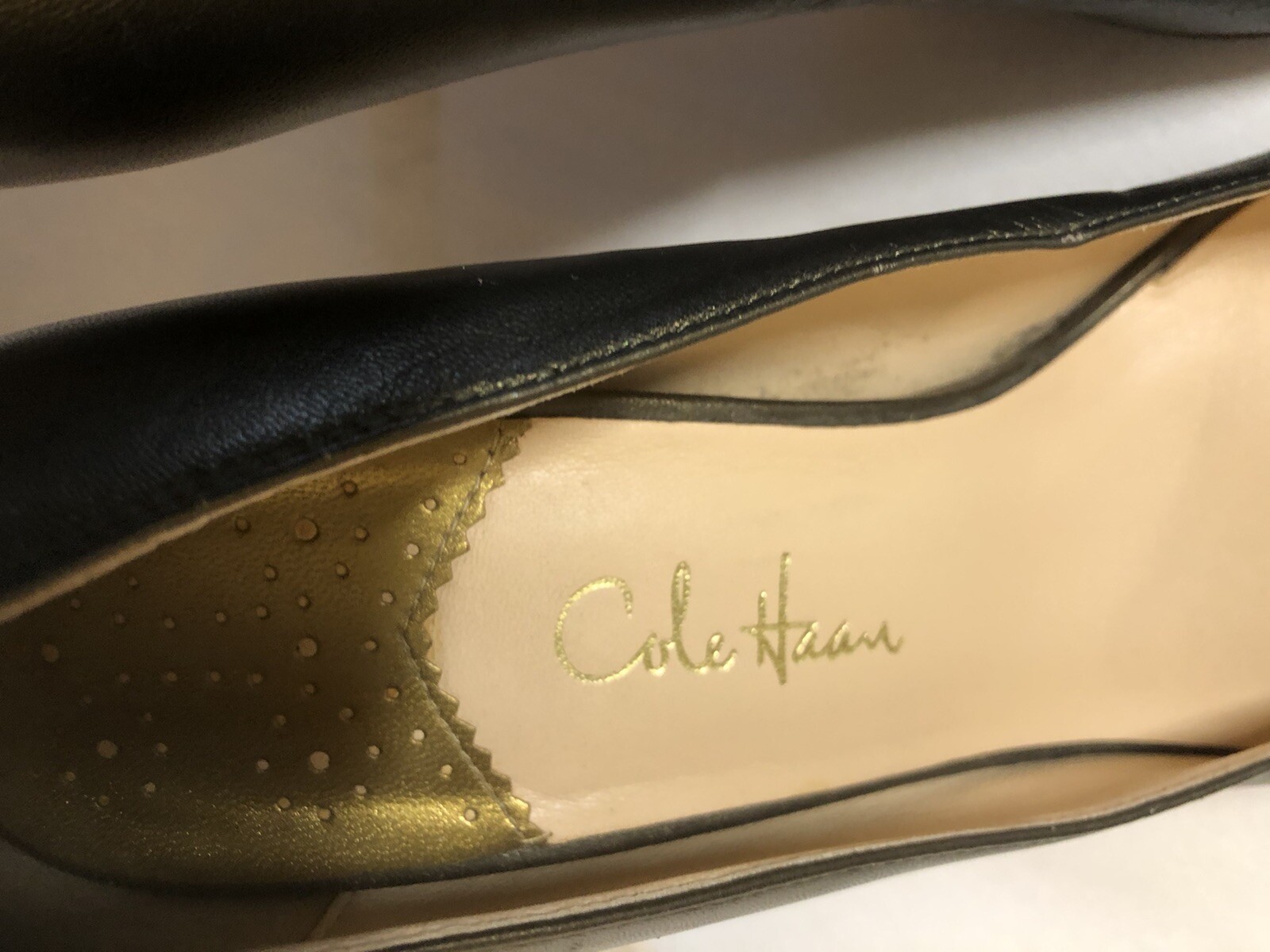 COLE HAAN Air Bronze/Green Metallic Leather Peep Toe 3” Heel Pumps Sz 7.5 B