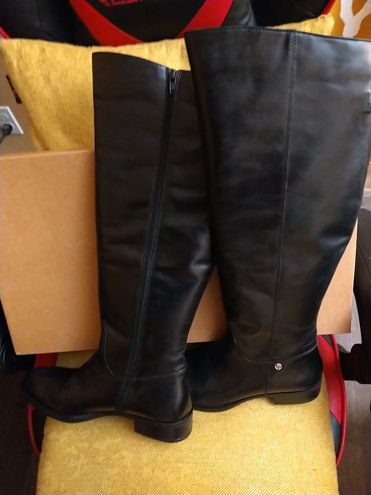 Jatarea Black Leather Riding Boots Women’s Size 9 Zip-up