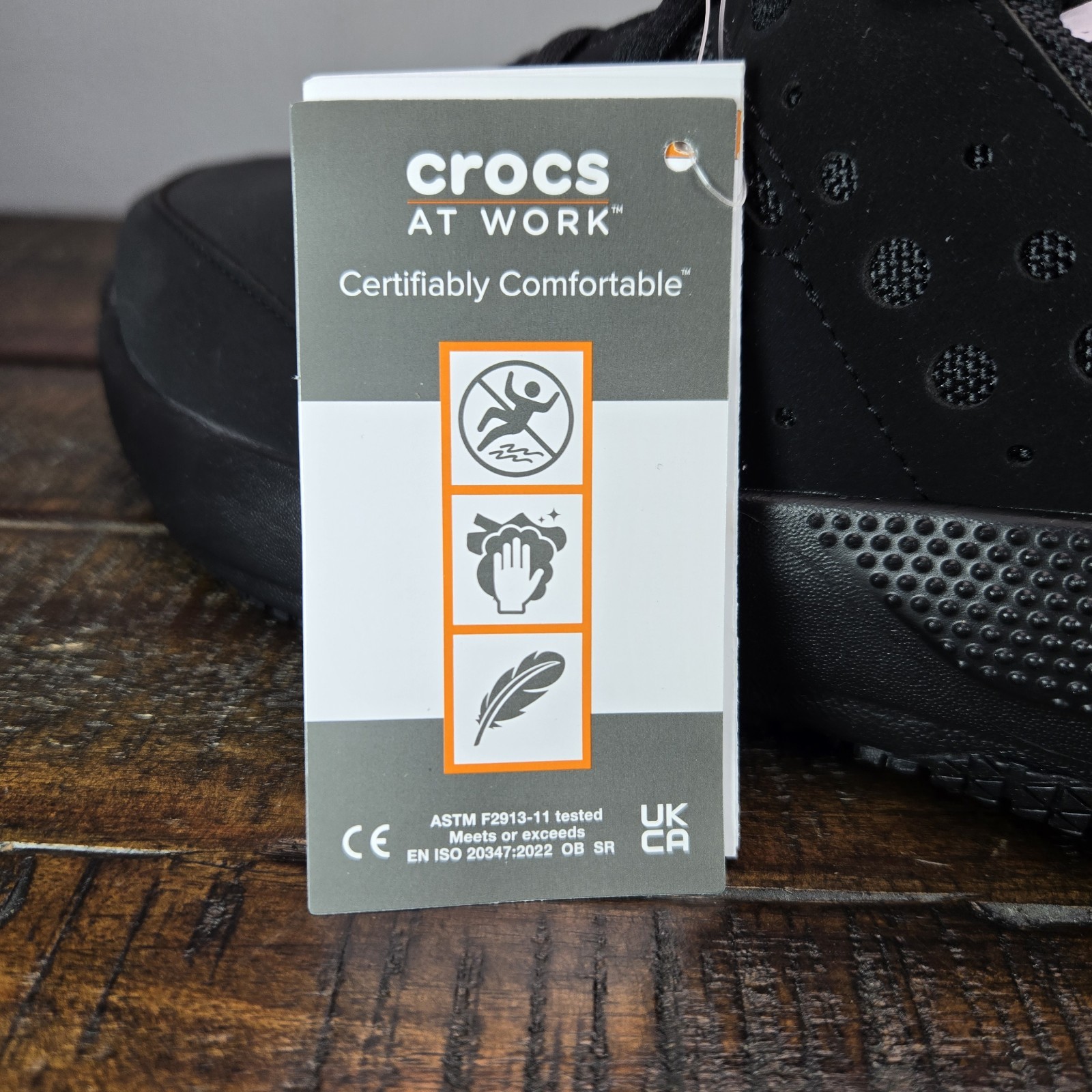 Crocs On The Clock Work Sneaker Womens Size 8.5 Black Slip Resistant Kitchen