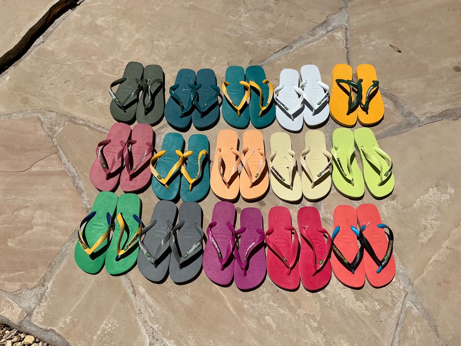 Havaianas Brazil logo 14 different colors unisex 7/8W 6/7M