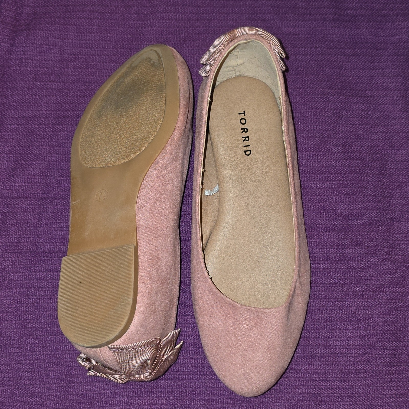 Torrid Women’s Blush Round Toe Flat Slip On Faux Suede Shoes Size 7.5W