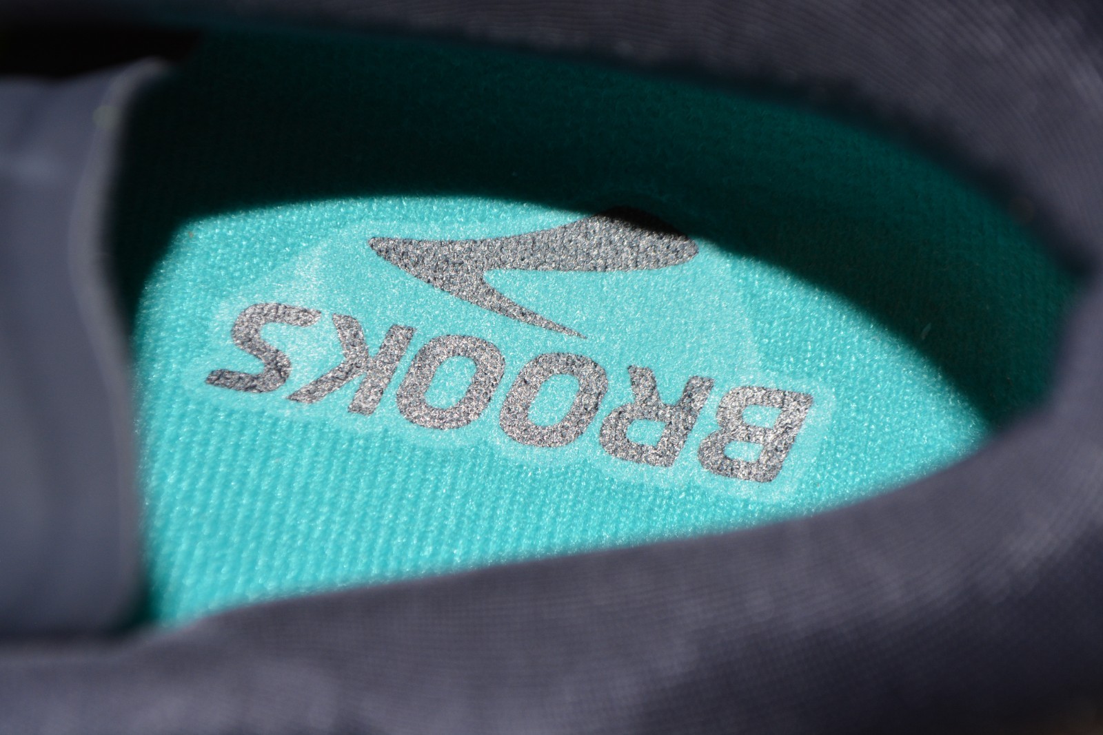 Brooks Women’s Pure Flow 6 Athletic Runners Teal and Blue, Sz 10.5 B, Ex.+ Cond.