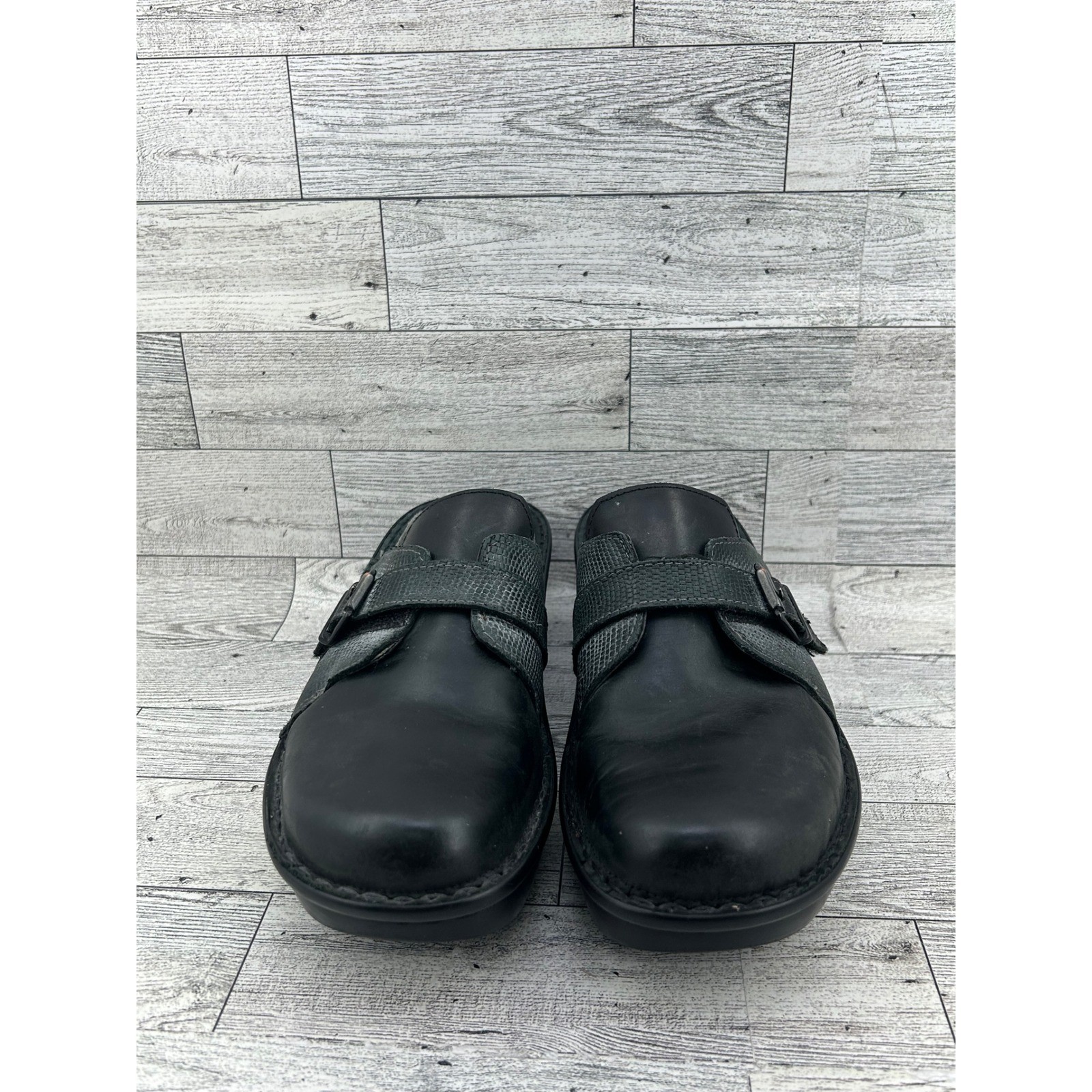 Naot Black Leather Mules Clogs Buckle Comfort Shoes Women Size 6-6.5