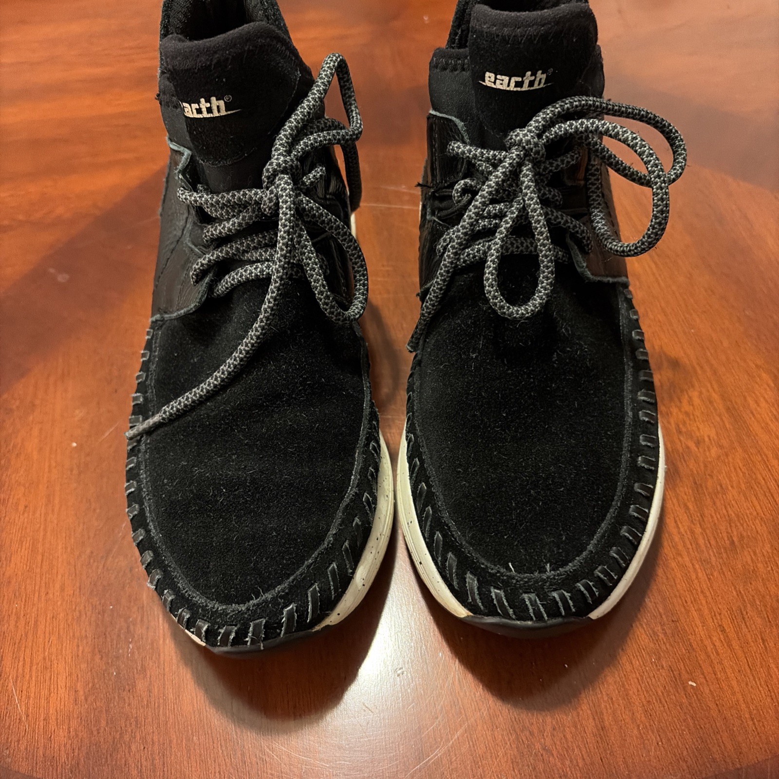 EARTH Jaunt Black Suede Casual Walking Sneaker Boot -Women’s US 6B