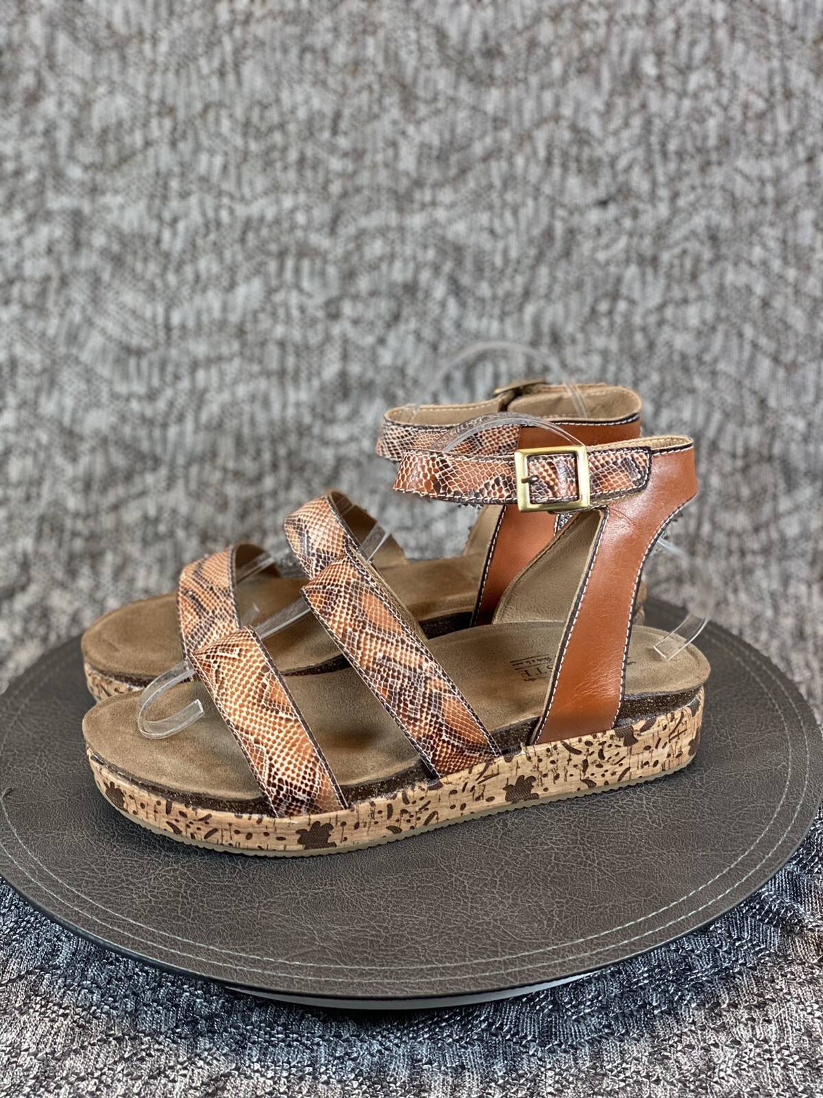 L’Artiste by Spring Step Christina Platform Sandal Size 41