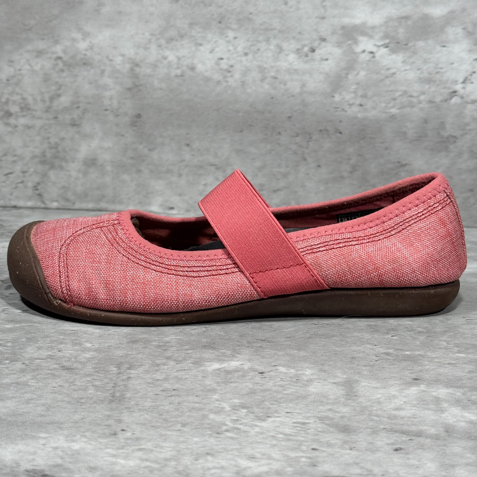 KEEN Sienna Red Coral Slip On Mary Jane Style Shoes Flats Women’s Size 7.5