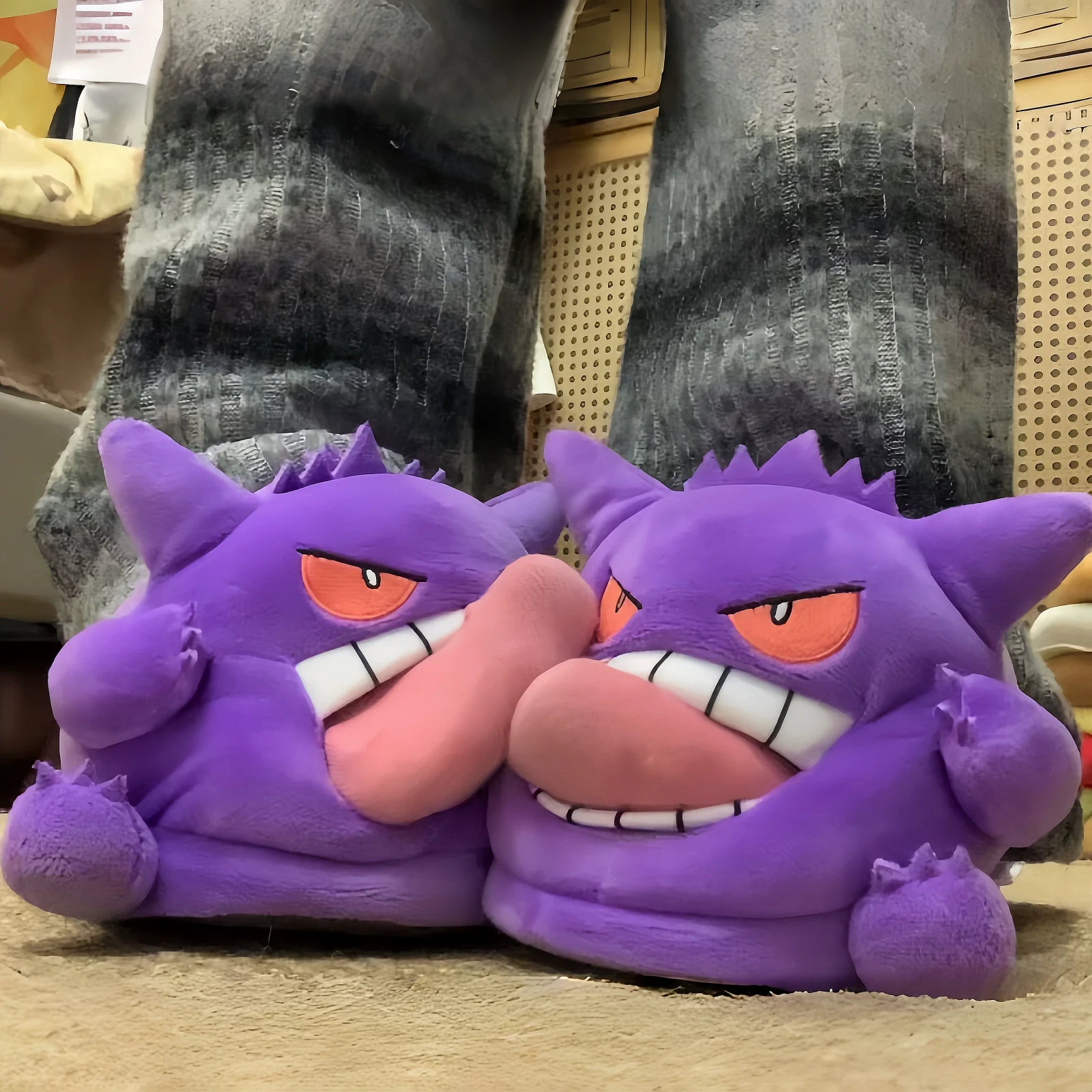 Gengar Plush Slippers – Fuzzy Ghost Pokemon Spooky Cute Indoor slipper