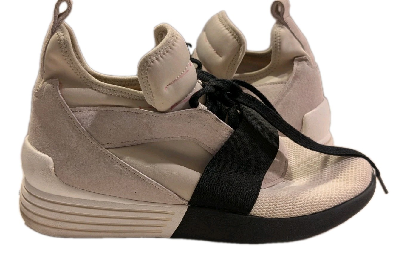 Kendall + Kylie Womens Chunky Sneakers White Black SlipOn Lace Up Size 8