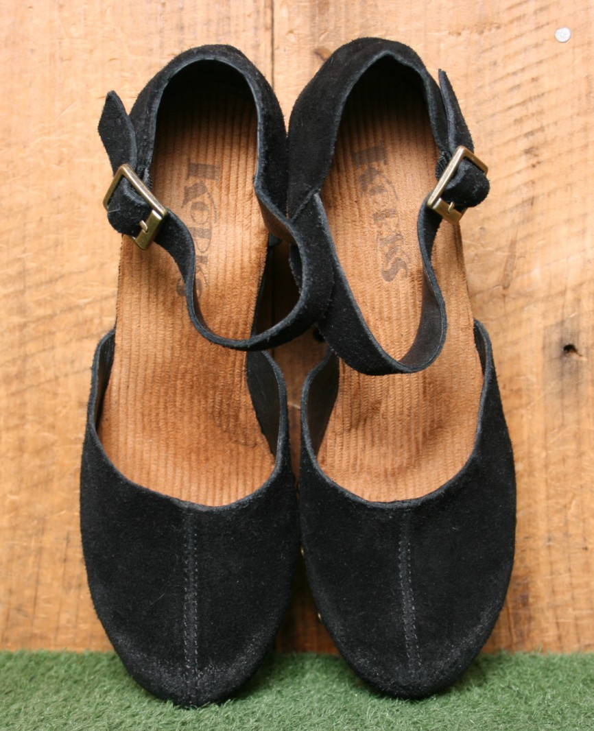 KORKS ‘Evah’ Black Burnished Suede MJ Platform Clogs w/3.25″ Heels Sz. 6.5 M