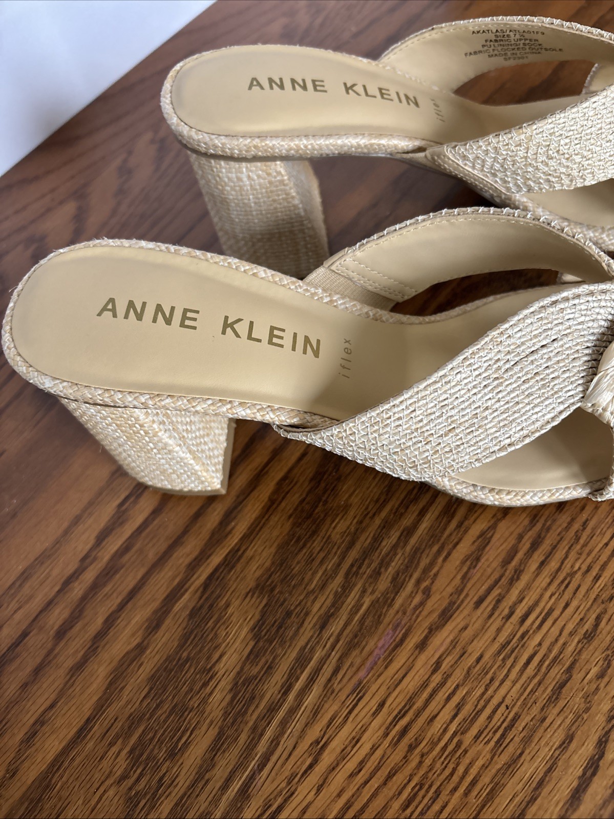 Anne Klein Women’s Size 7 1/2 Atlas Dress Sandals Raffia-Style 2.75 Inch Heels