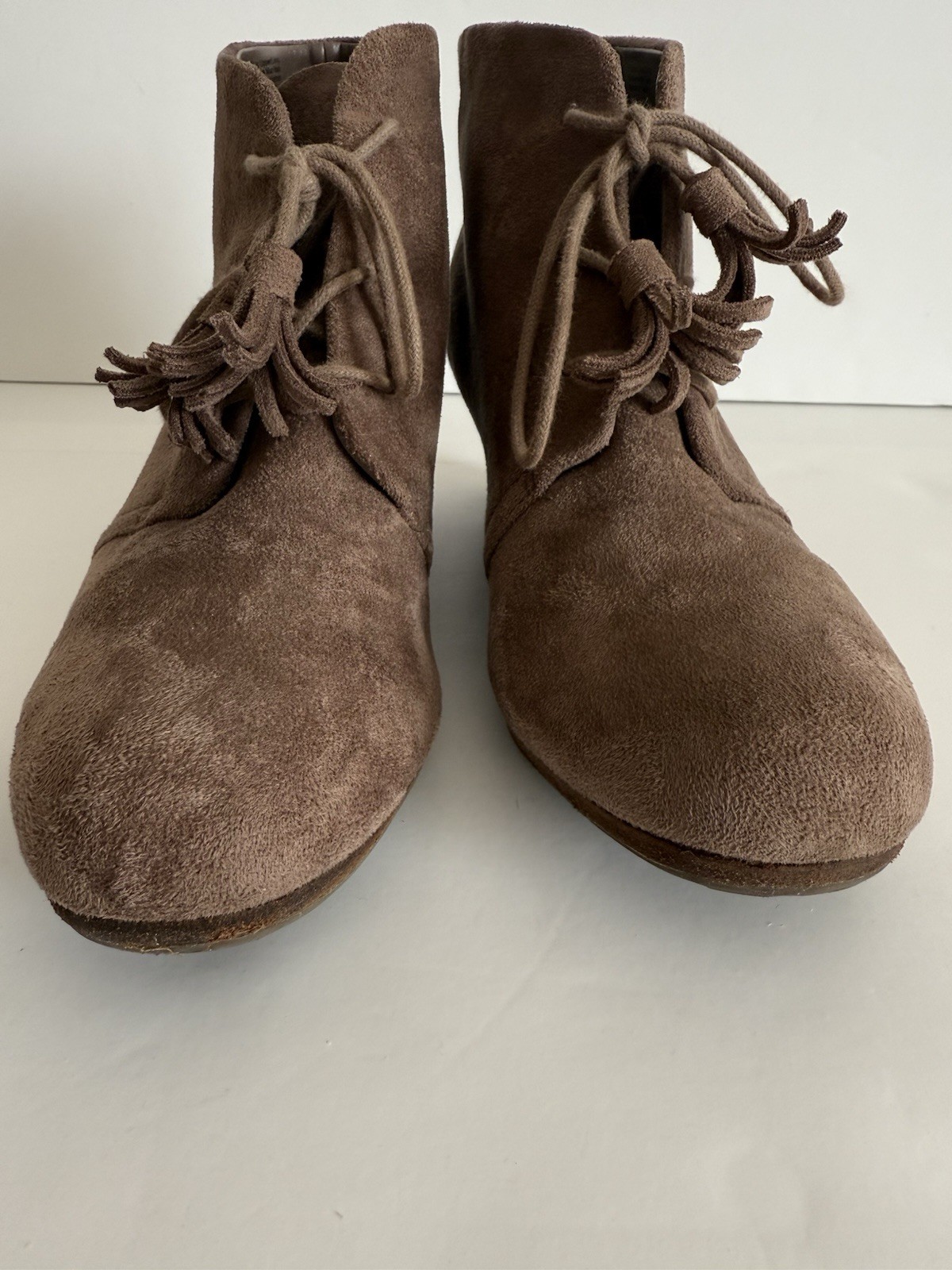 Dr Scholls Wedge Booties Womens 7.5 M Dakota Ankle Wedge Boots Brown Faux Suede
