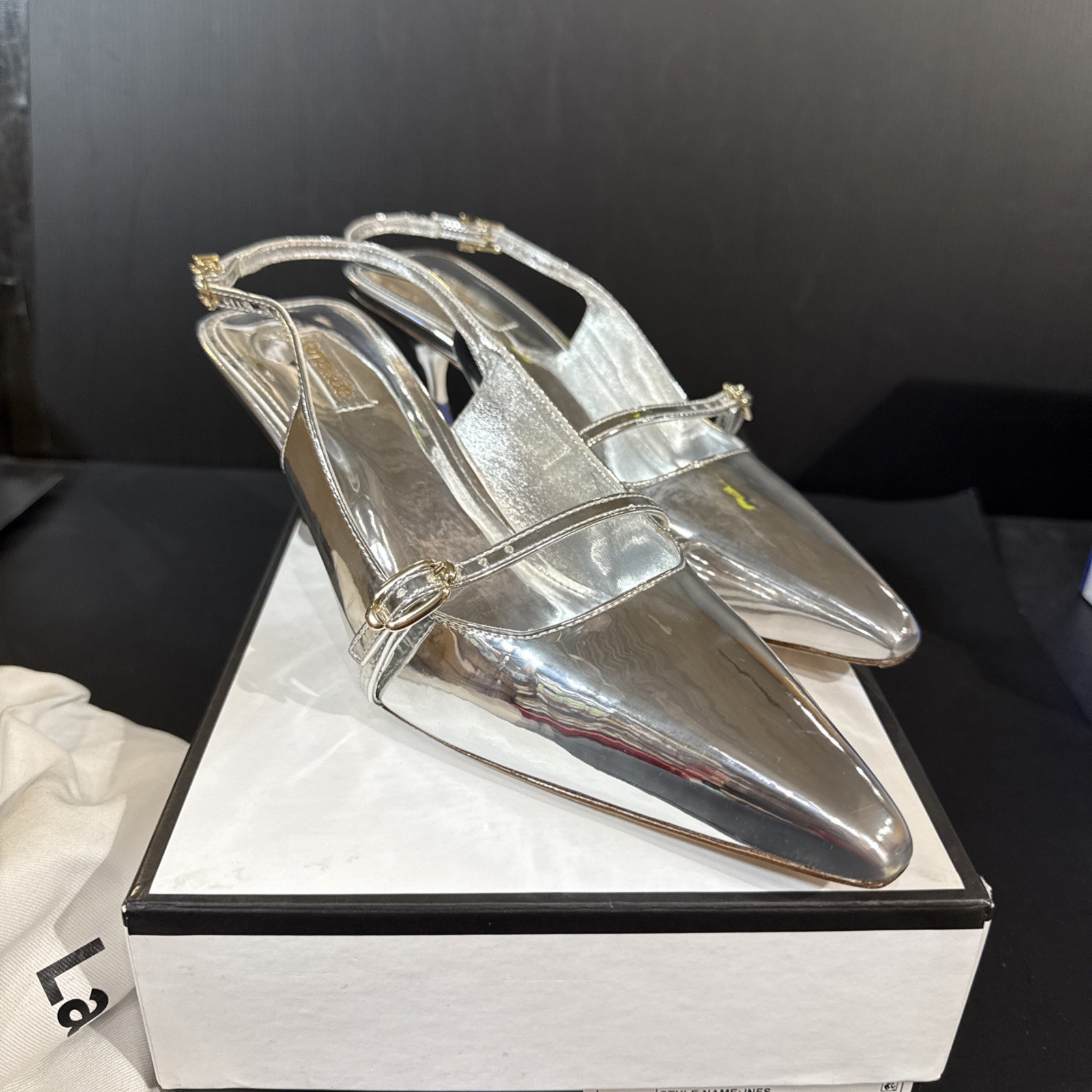 Larroudé Womens Ines Pump In Silver Specchio Pointy Toe Slingback Heel Sz 9 NIB