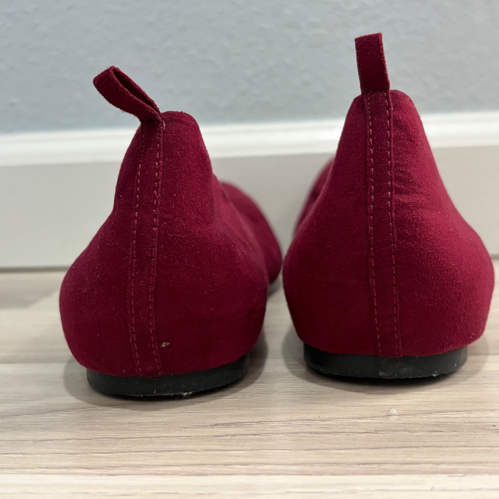 ANA A New Approach Burgundy Faux Suede Ballet Flats Round Toe Maroon Shoes 9.5M