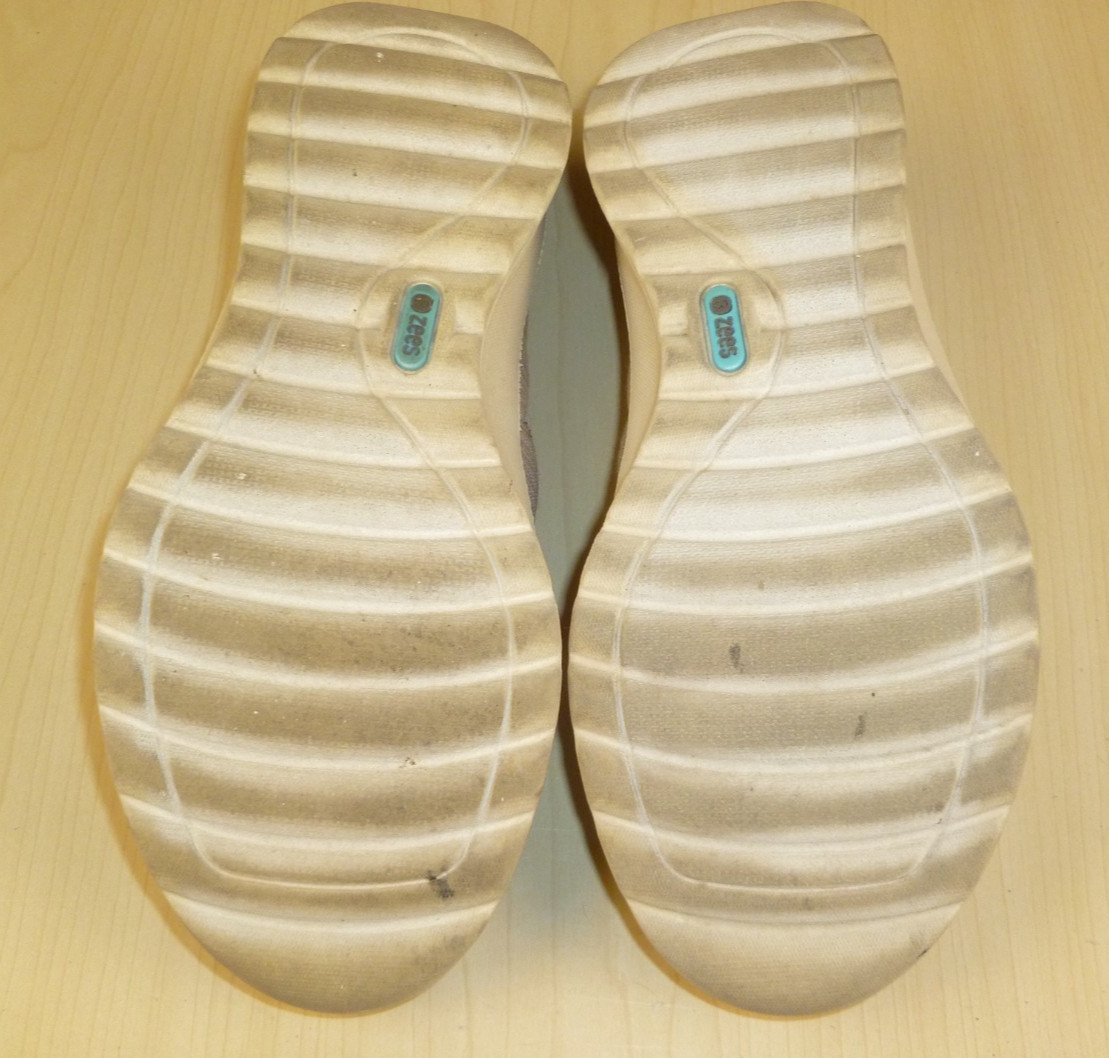 Bzees Game Plan Slip-on Shoe Flats Loafers Flexible Washable Size 7.5M Women