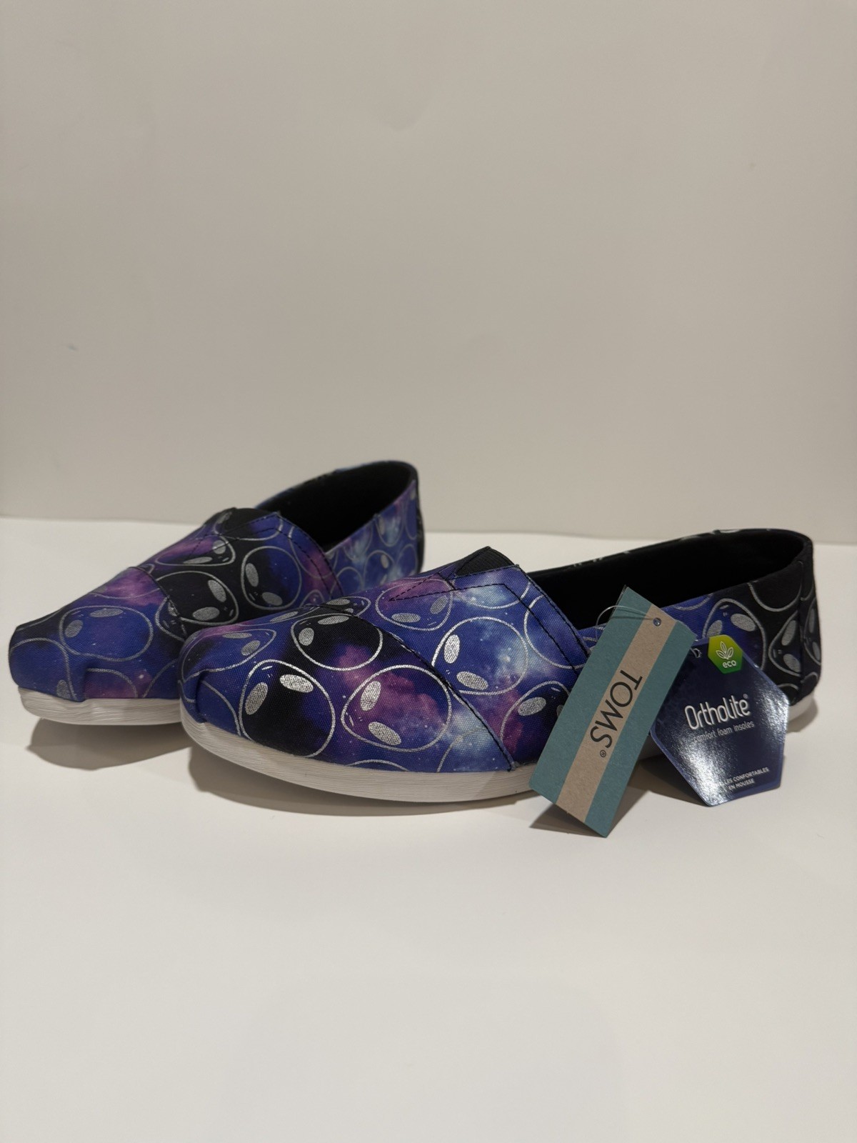 TOMS Alpargata Women 8.5 Black Foil Alien Galaxy Print Print Slip On Shoes