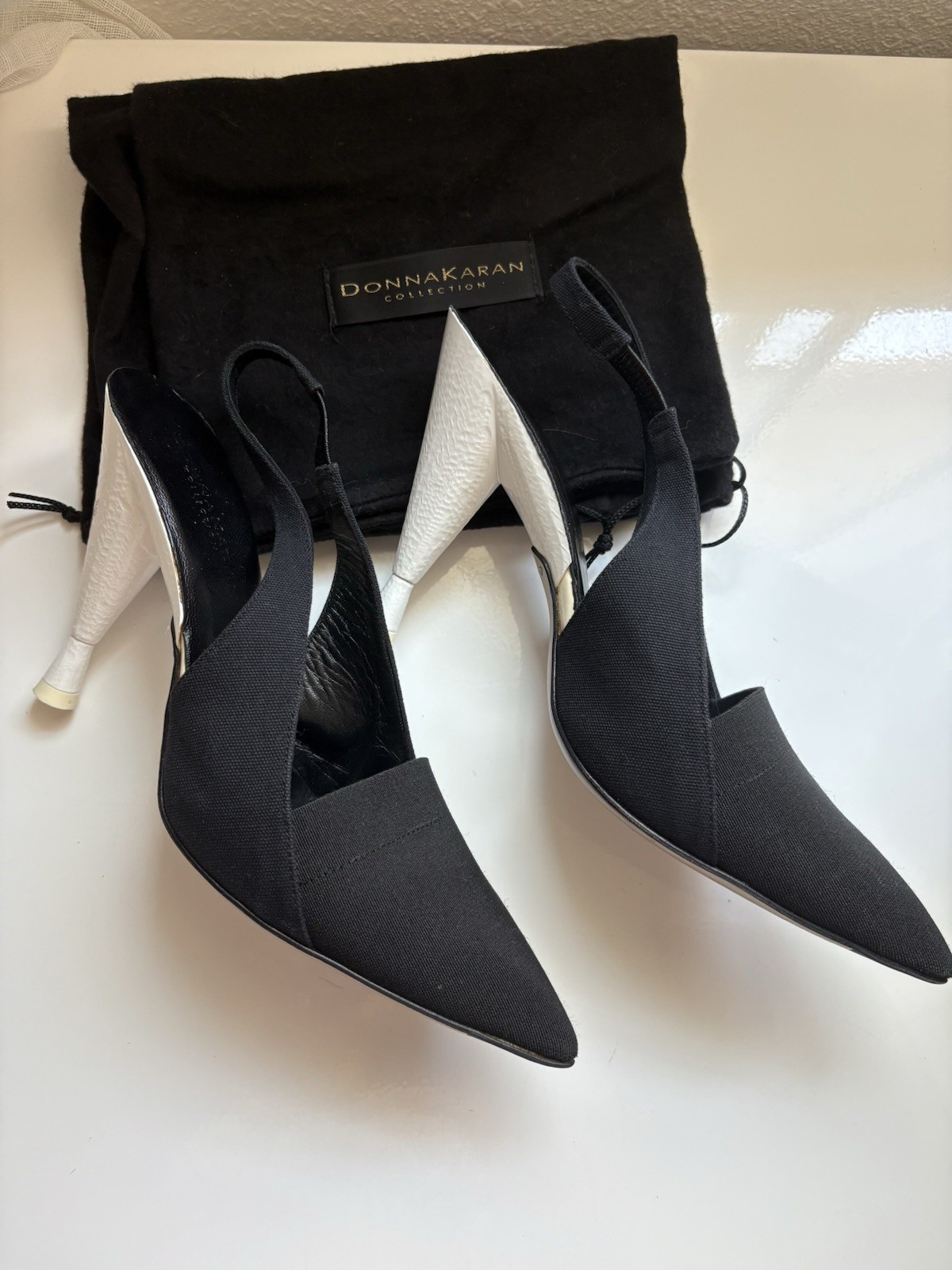 Donna Karan Shoe Collection Black With White Heel Sling back $460 Msrp.Size 6