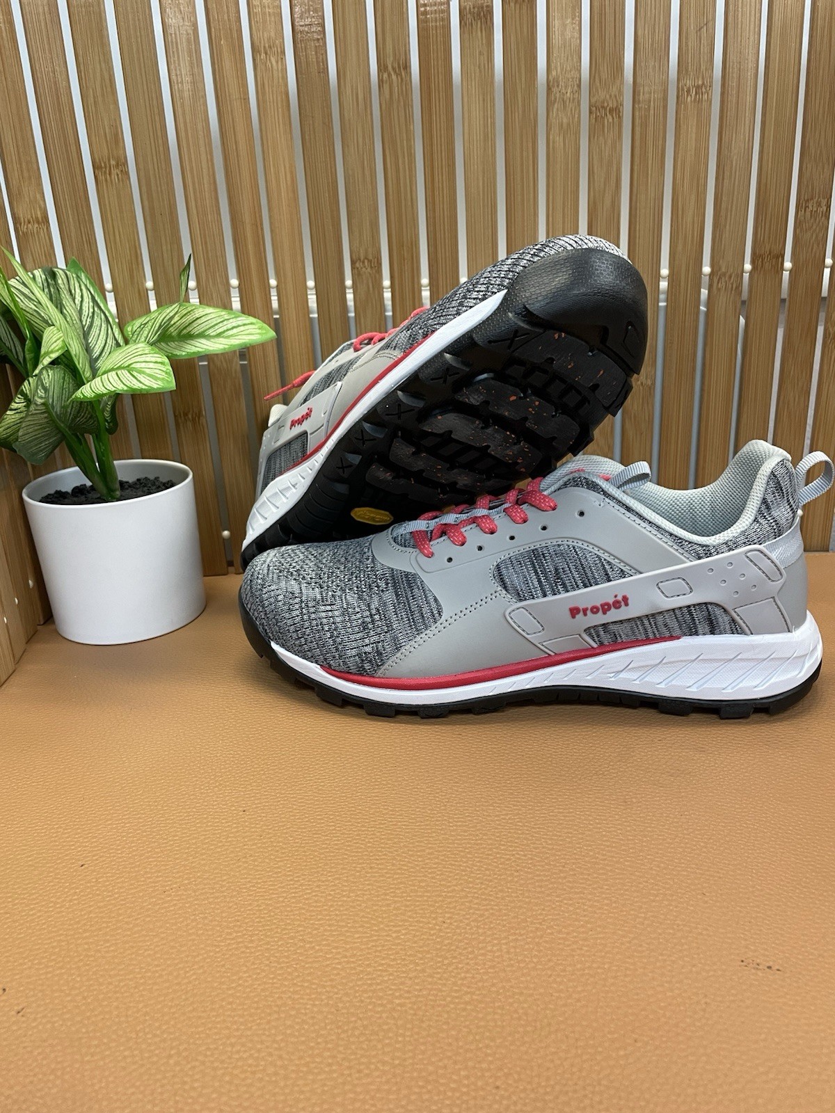 Propet Womens Shoes
