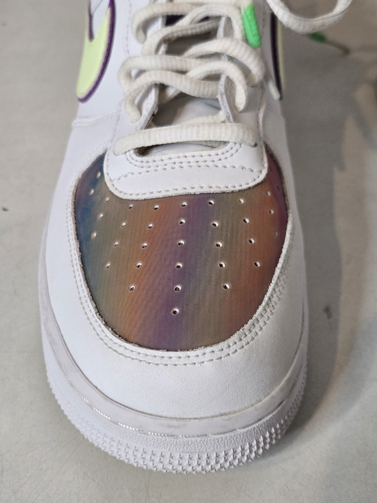 Nike Air Force 1 Low Top Easter Sneakers Shoes CWO367-100 Size 10 No Box