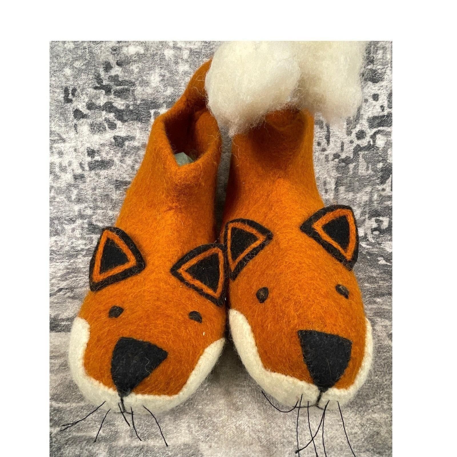 Handmade by Sew Heart Felt Women Slippers Sz 9.5 Finlay Fox Orange Wool Animal