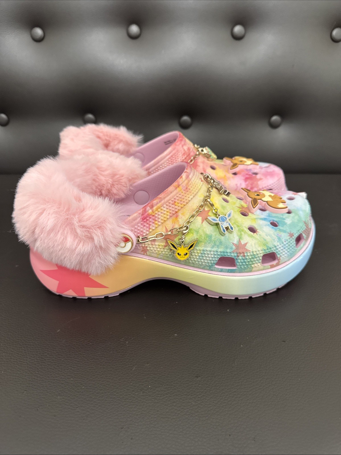 NEW Crocs Pokemon Eevee Classic Platform Clogs Womens Size 7 Pink Multi Fur