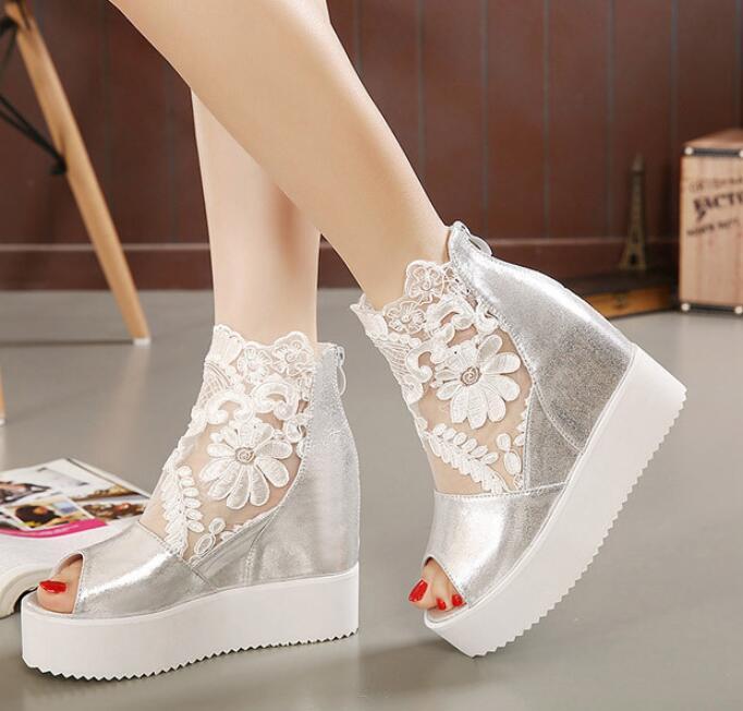 Woman Back Zipper Flowers Lace Wedge Sandals Boots Open Toe Increase Heel Shoes