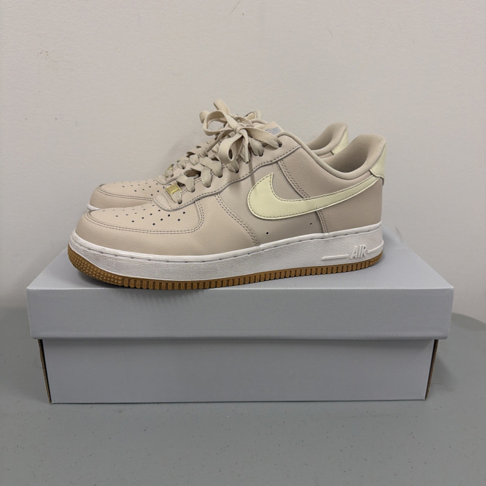 Nike WMNS Air Force 1 Low Sanddrift Coconut Milk DD8959-111 Women’s Size 9