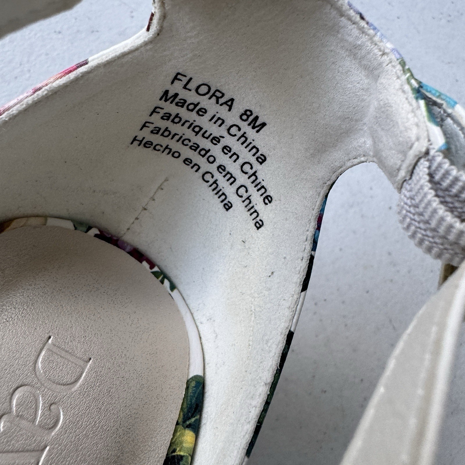 David’s Bridal Flora Block Heel Women Size 8M Ankle Strap Shoes White Multicolor