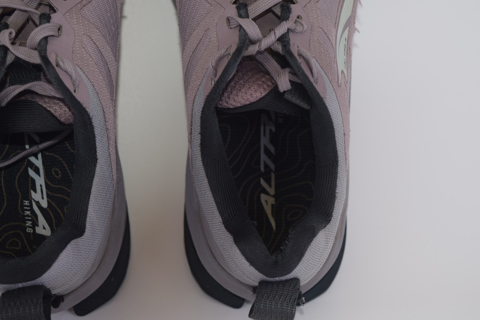 Altra Women Lone Peak 9 AL0A85PR550 Purple Running Shoes Sneakers Size 8.5