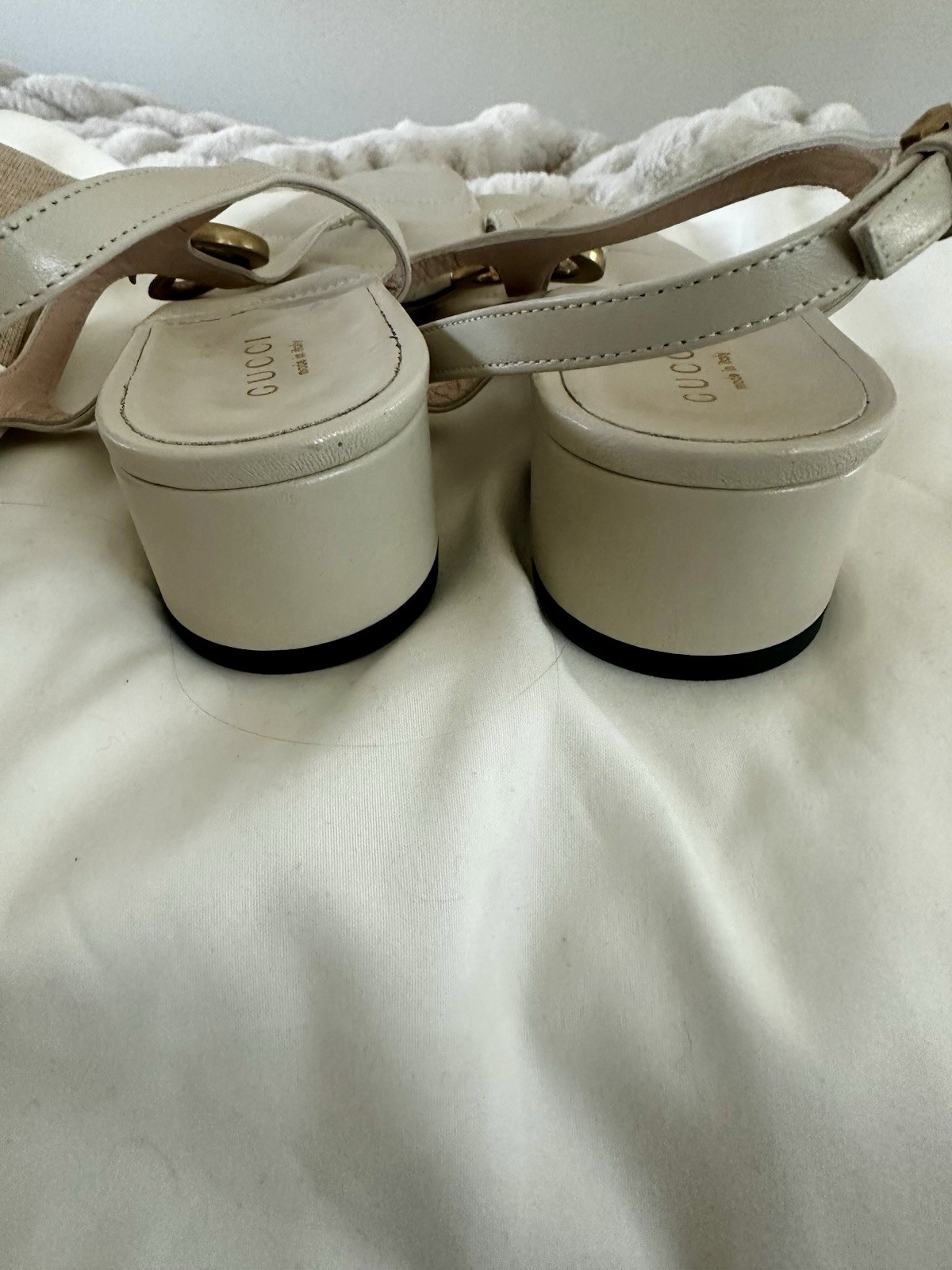 GUCCI MARMONT GG QUILTED LEATHER BLOCK HEEL SANDAL SHOE MYSTIC WHITE SIZE 7