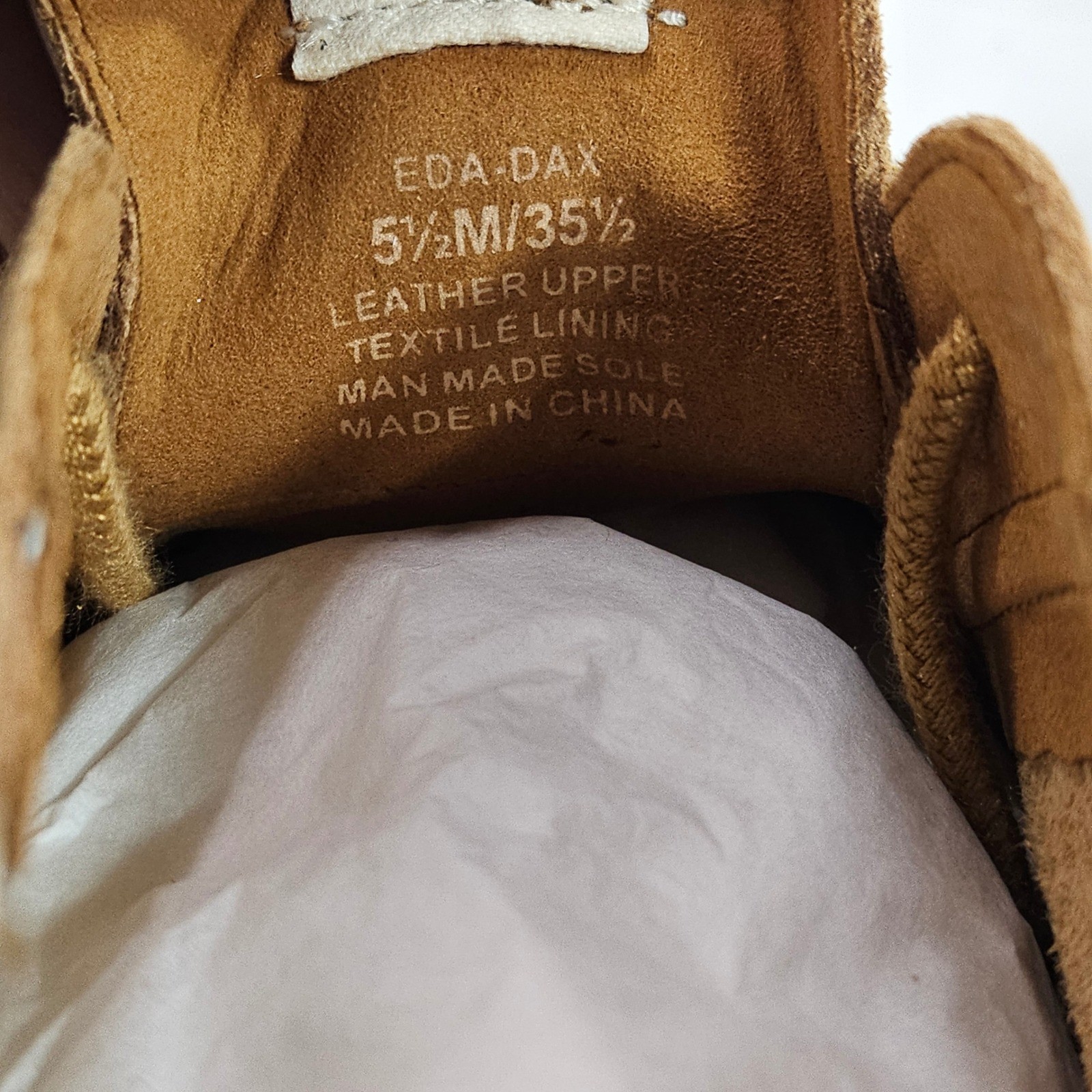ED Ellen DeGeneres Dax Honey Bucato Suede Chukka Boots Womens 5.5M EDA-DAX New