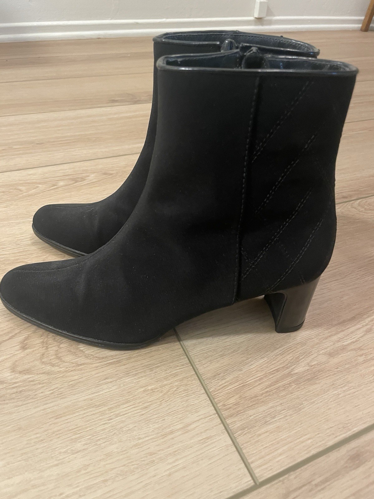 Stuart Weitzman Black Heeled Ankle Booties Womens 7