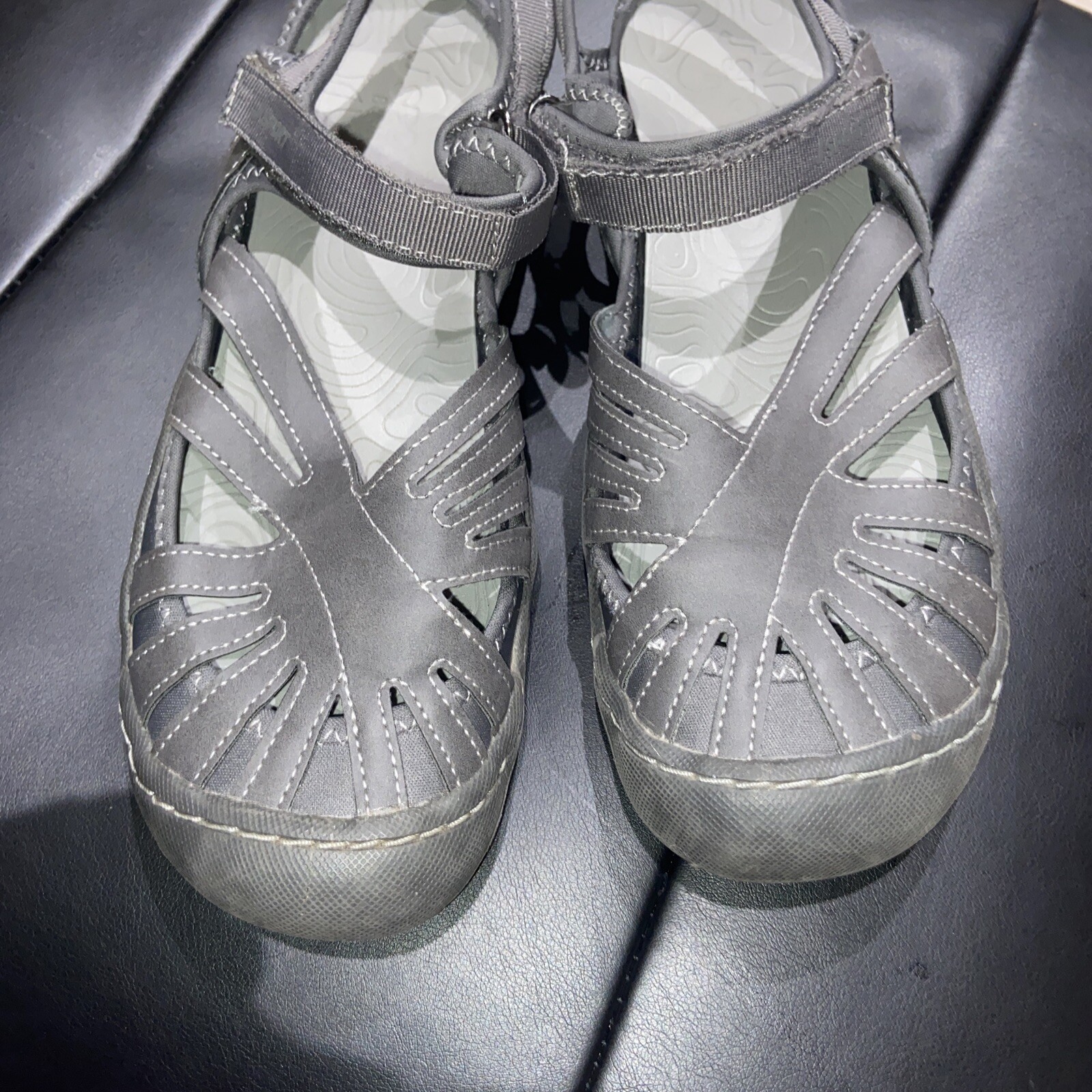 JBU JSport Poppy Sandal Gray Poppy Ladies Hook & Loop Closure Size 8.5