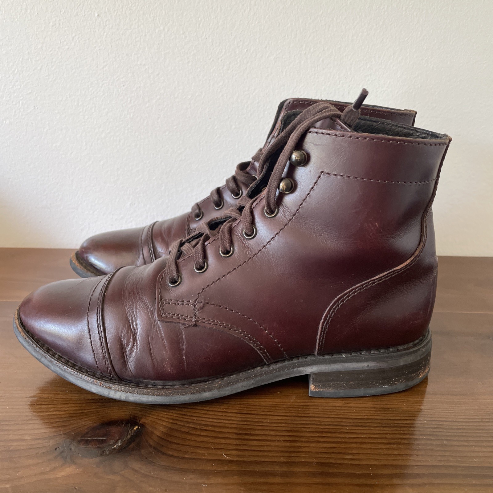 Thursday Captain Leather Boots Women 8 Brandy Ankle Cap Toe Preppy Rugged Office
