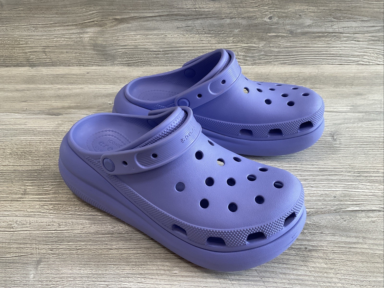 Crocs Womens Classic Crush Platform Chunky Purple lavender Clog 207521 Size 10