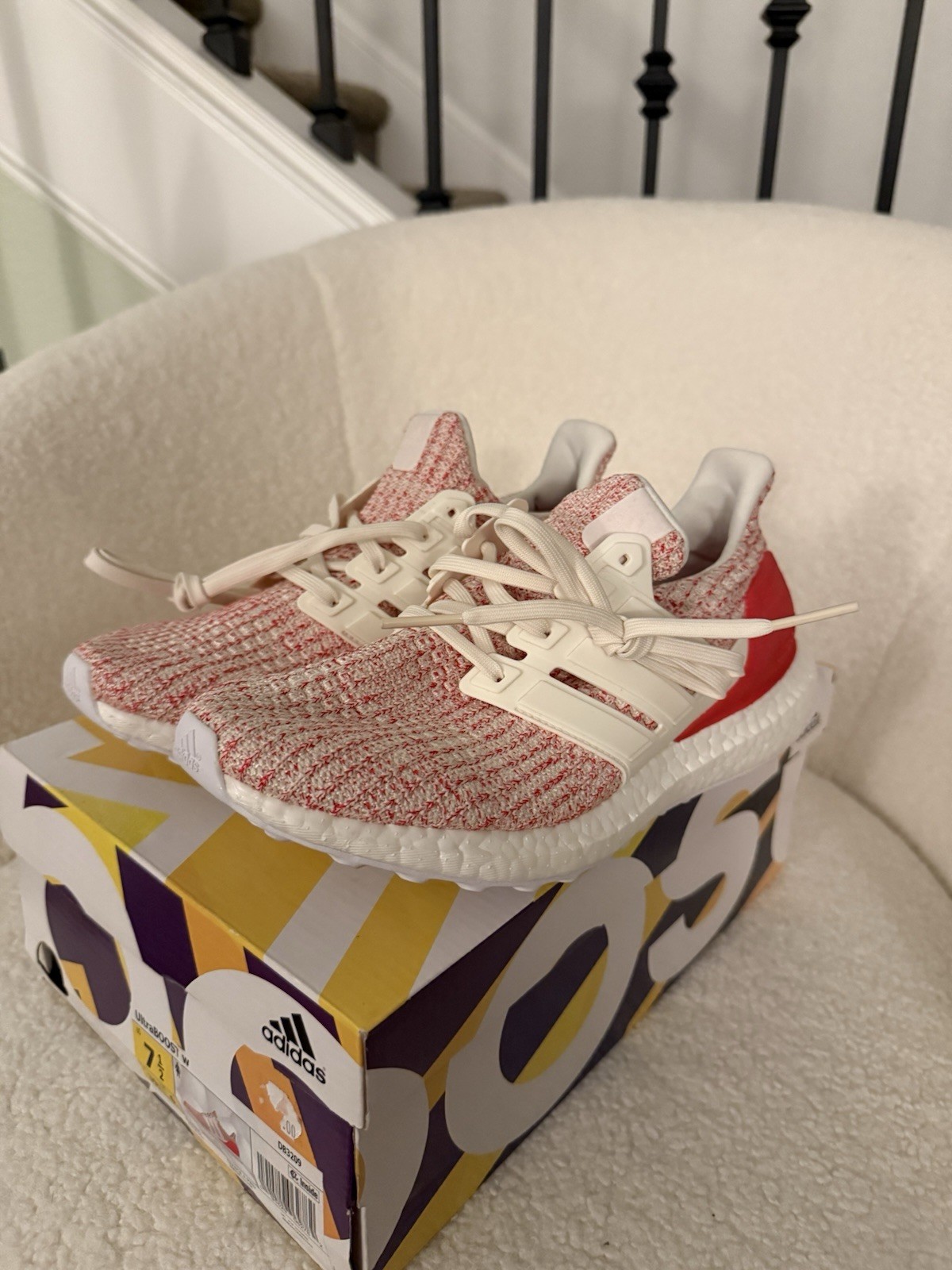 adidas UltraBoost 4.0 Women Primeknit Boost Sneaker Active Red DB3209