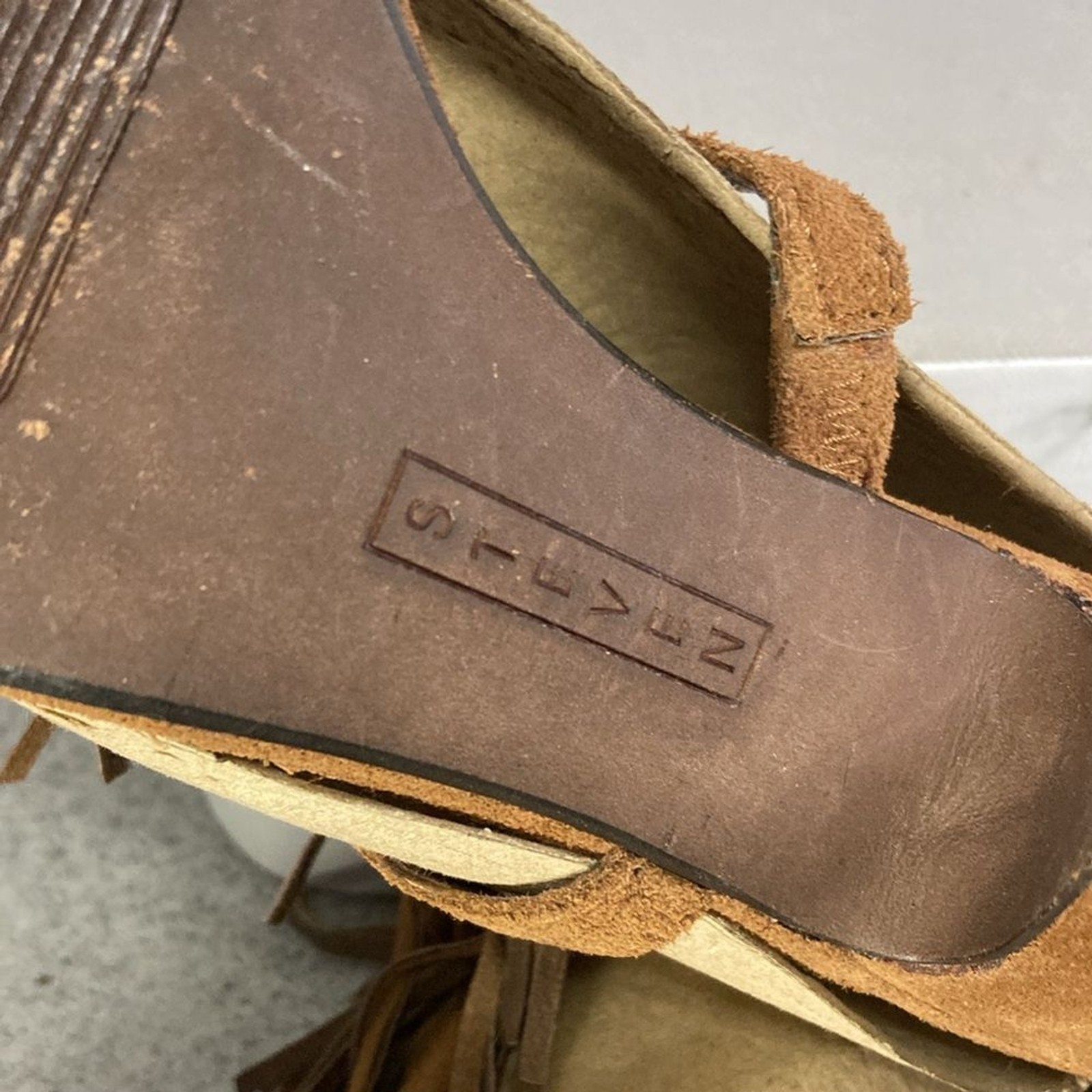 Size 8 Steven‎ by Steve Madden brown suede fringe 4” heels Box 6