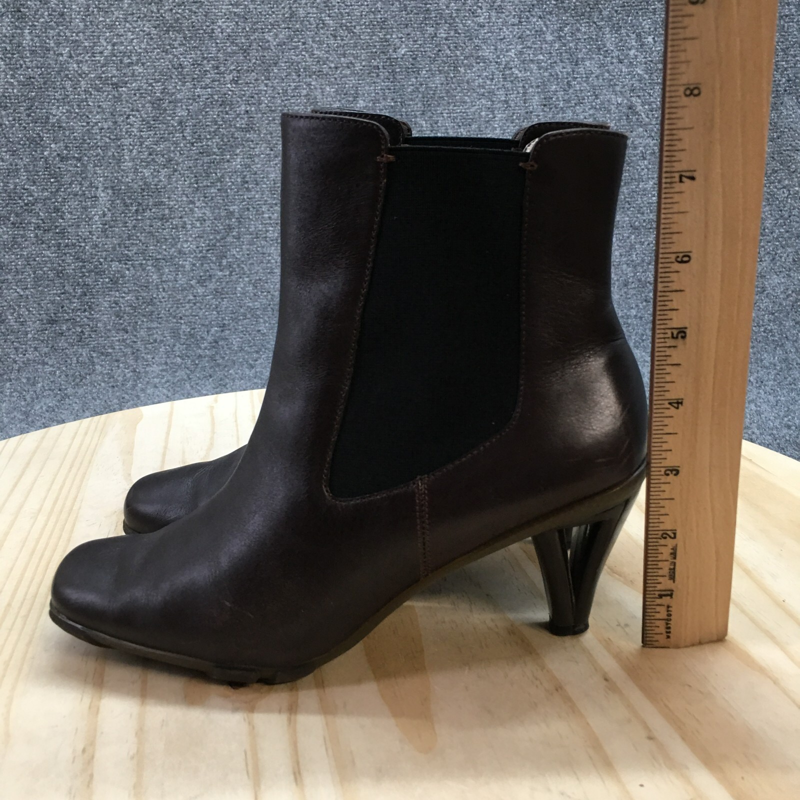 Asgi Boots Womens 6 M Chelsea Ankle Booties Brown Leather Square Toe Heeled