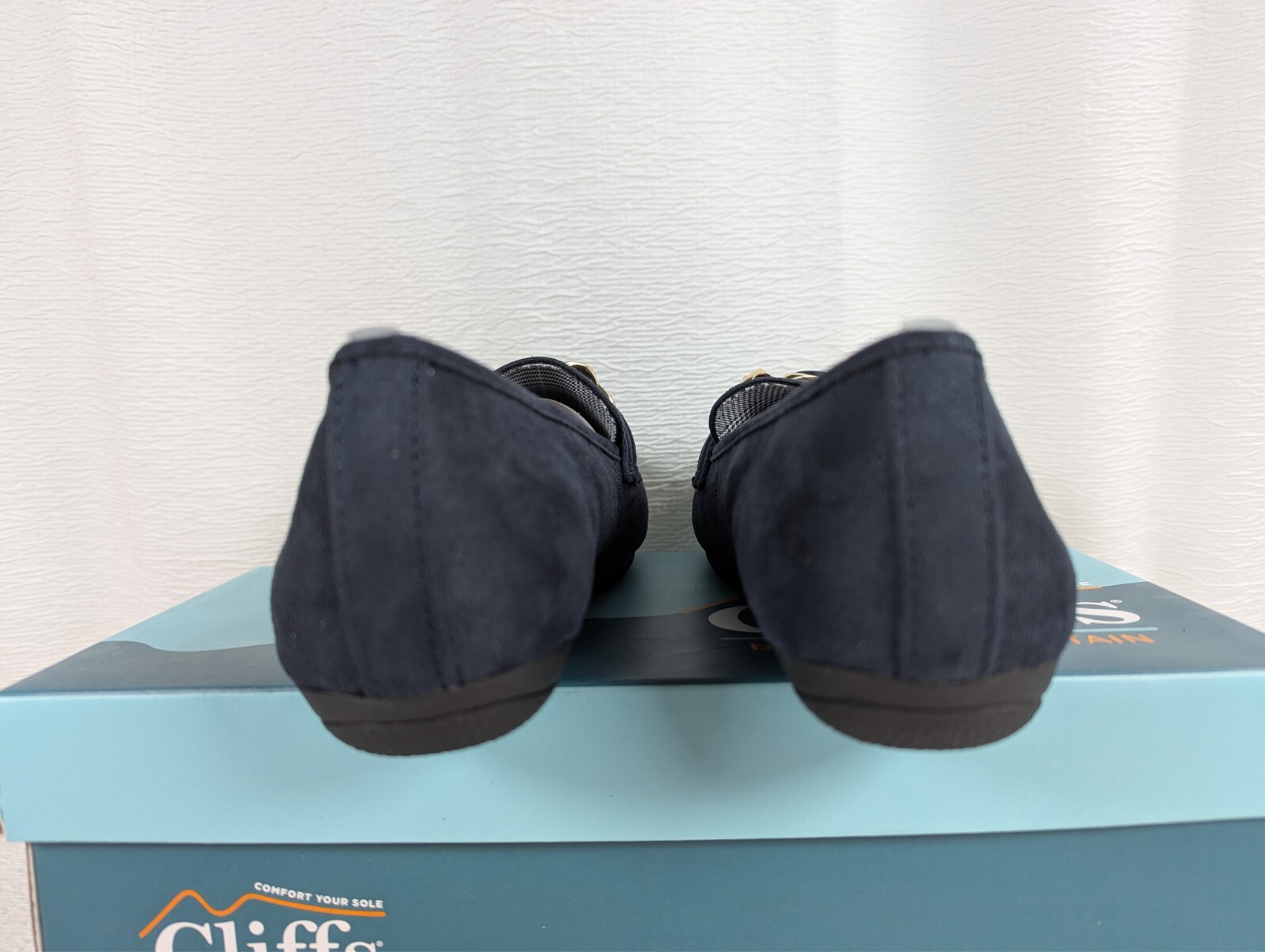 Cliffs by White Mountain – Gainful – Loafer / Flat – Navy Suedette – Size: 6W