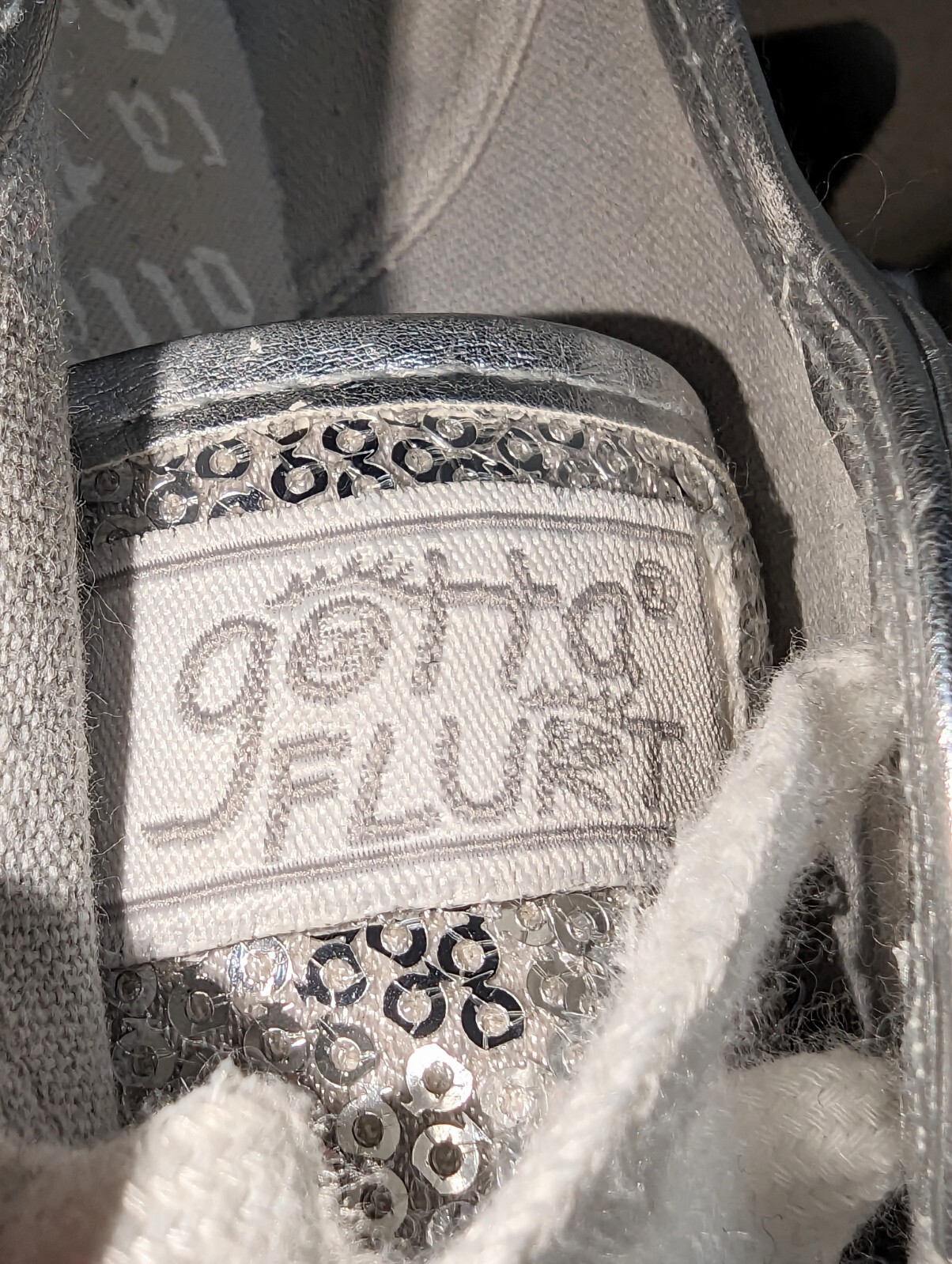 Gotta Flirt Silver Sequined Canvas Sneakers, CA-Disco, Sz 8M