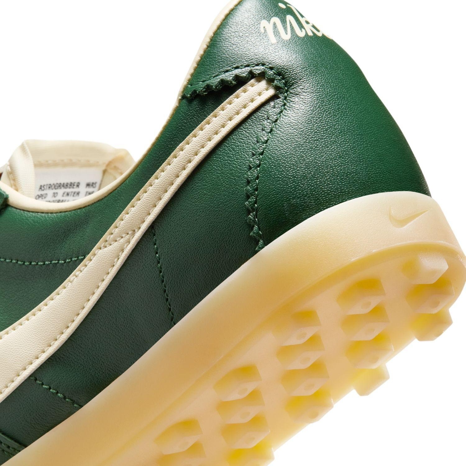 Nike Astrograuber Leather Fur Sail LTHR 300FIR/MUSLIN II1259-300 Women’s tko01