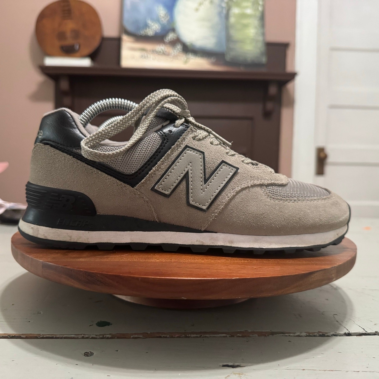 New Balance 574 Womens Size 10 Grey Sneaker Shoes