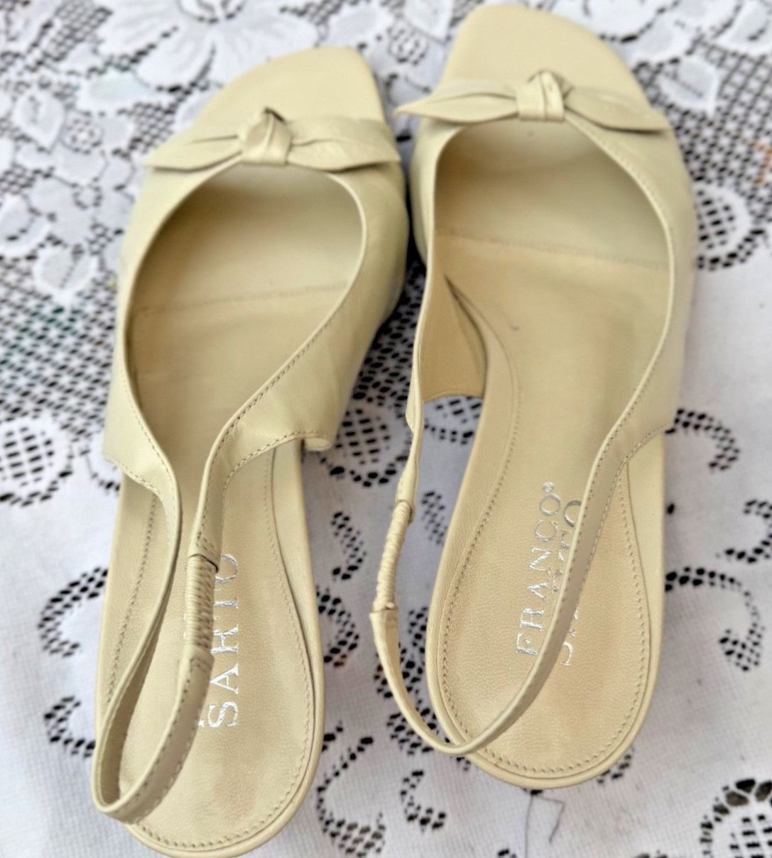 Franco Sarto Splendor Cream Leather Kitten Heel Slingback Sandals 8M