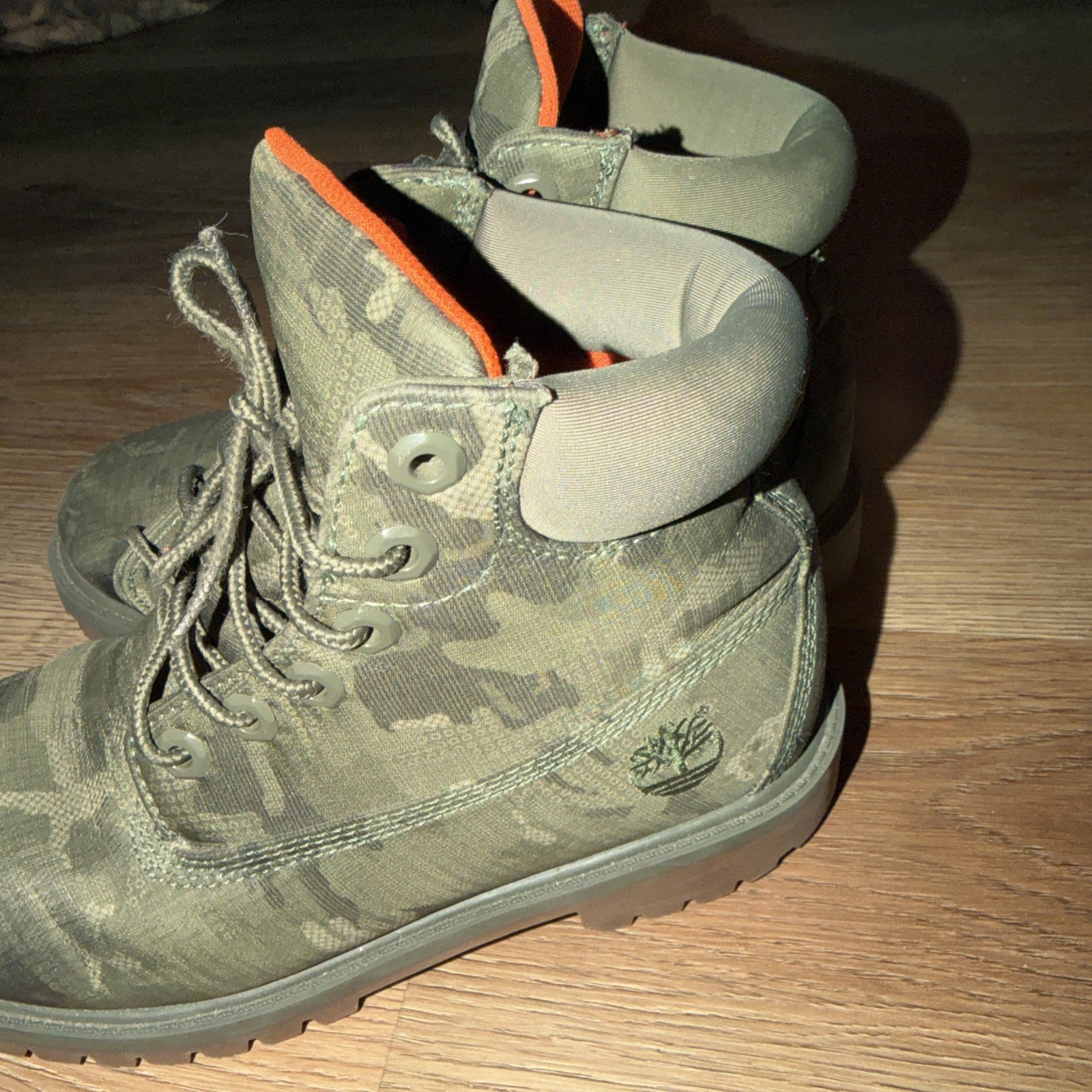Timberland Premium Timberdry Fabric Boot Green Camo Womens Girls Size 5